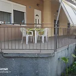κεντρικό, ανετο και ευρύχωρο * カメナブルナ