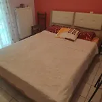 κεντρικό, ανετο και ευρύχωρο Apartamento *