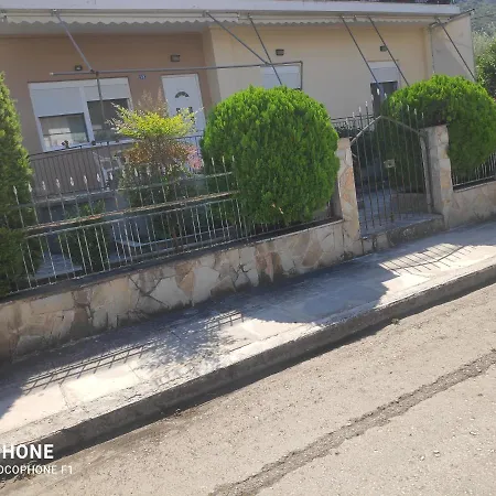 Apartment κεντρικό, ανετο και ευρύχωρο Kamena Vourla