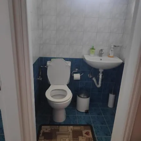 κεντρικό, ανετο και ευρύχωρο *