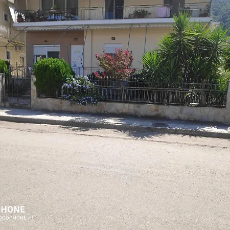 κεντρικό, ανετο και ευρύχωρο Kamena Vourla