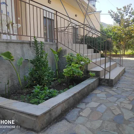 κεντρικό, ανετο και ευρύχωρο Appartamento