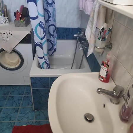 κεντρικό, ανετο και ευρύχωρο *